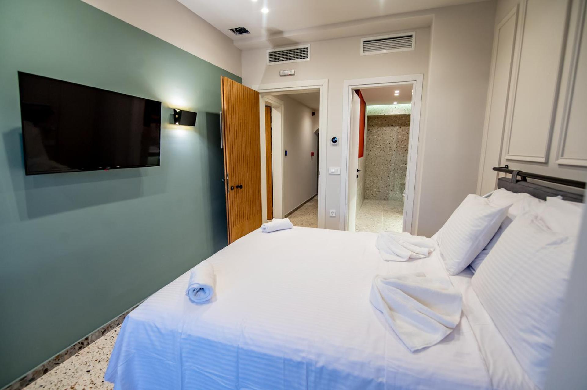 Belle Athenes - Luxury Rooms At Monastiraki Railway Station Dış mekan fotoğraf